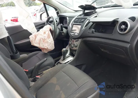 2016 Chevrolet Trax Lt z USA, uszkodzony, nr VIN 3GNCJLSB1GL165697